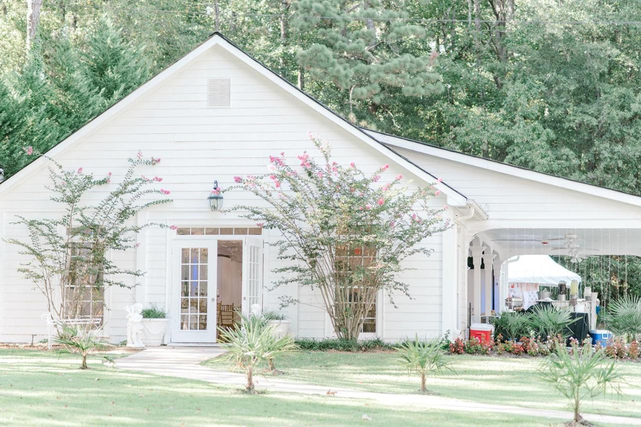 Georgia Palms & Gardens Bed & Breakfast Powder Springs Bagian luar foto